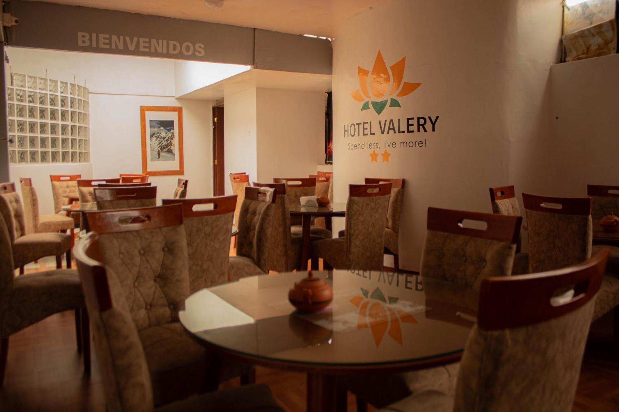 Hotel Valery 2 Estrellas 와라스 외부 사진